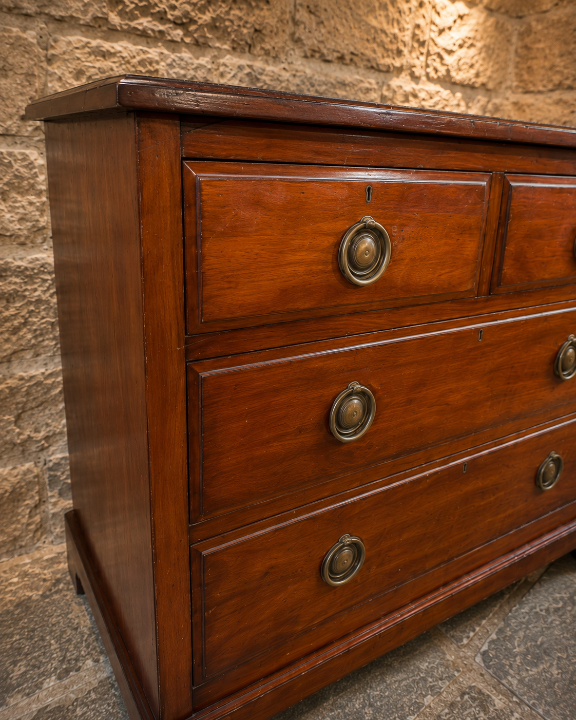 Antique Georgian Mahogany Chest of Drawers – George III c.1790–1815