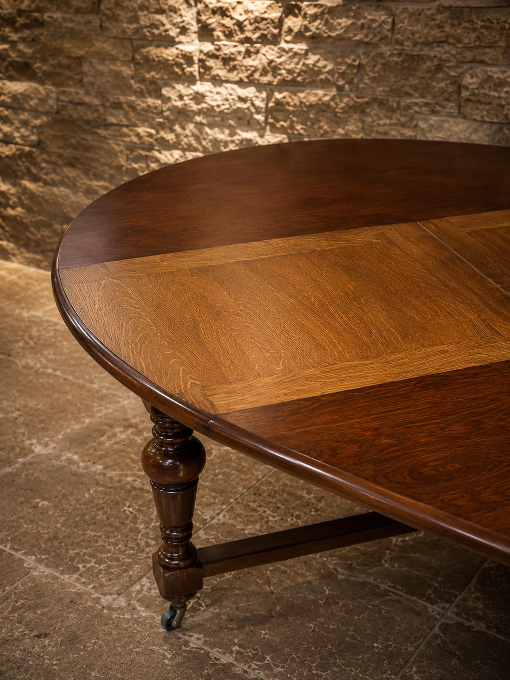 Antique English Solid Oak Extending Dining Table | Oval Farmhouse Table | Circa 1920