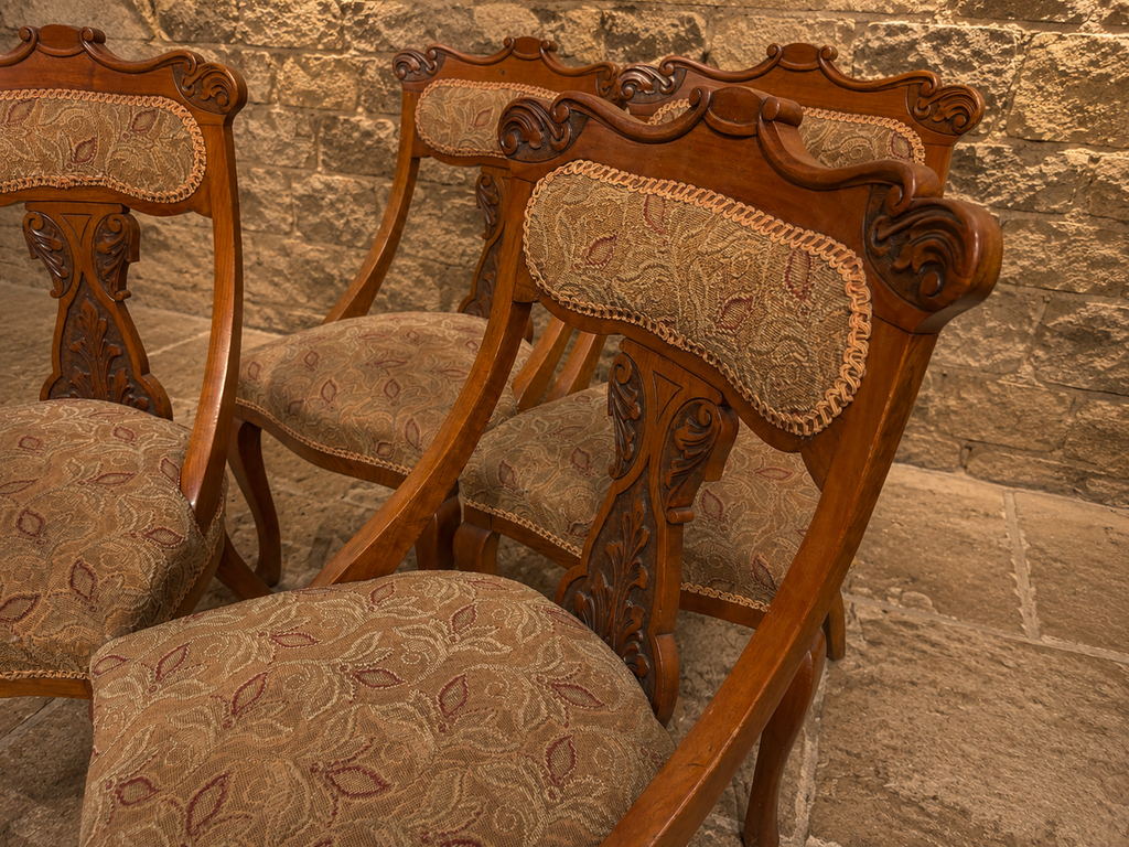 Antique Victorian Carved Walnut Dining Chairs – Set of Four – c.1860–1880