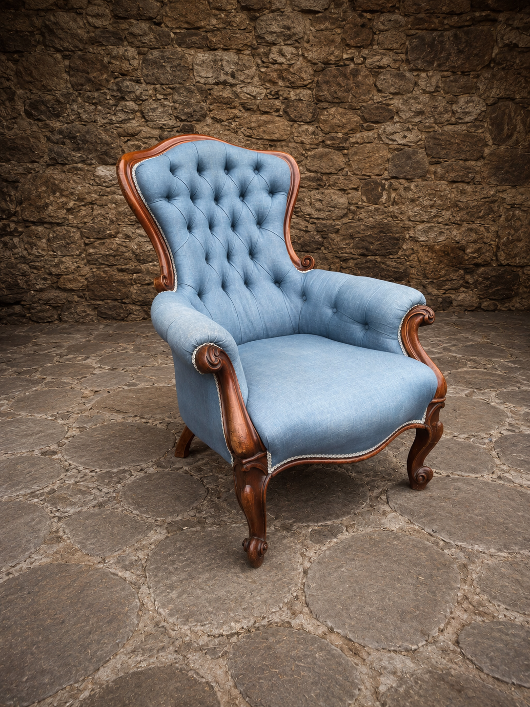 Victorian Walnut Spoon Back Armchair