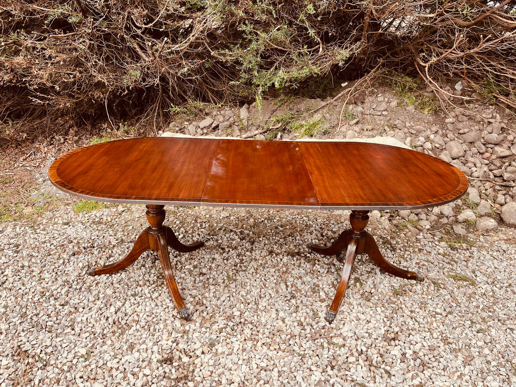 Antique Edwardian Mahogany Twin Pedestal Dining Table – Oval Crossbanded Top – Seats 6–8