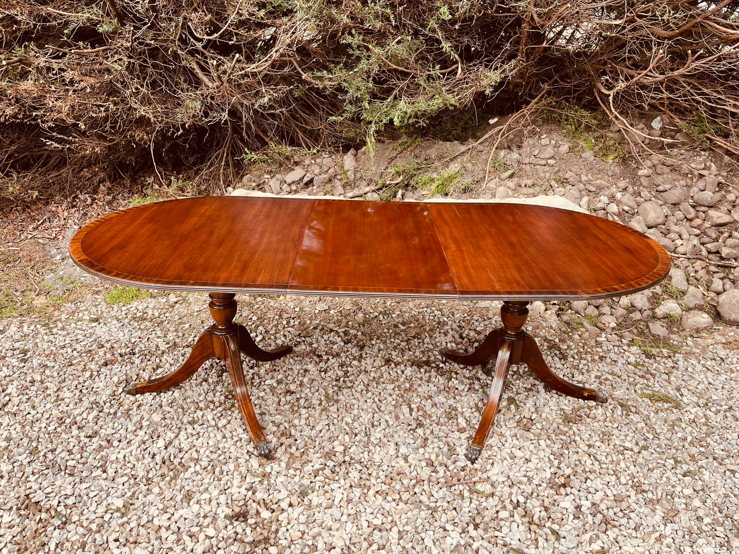 Antique Edwardian Mahogany Twin Pedestal Dining Table – Oval Crossbanded Top – Seats 6–8