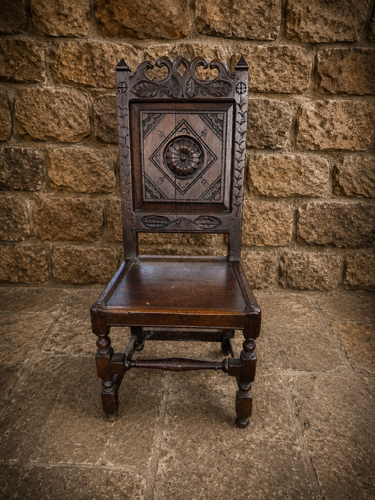 Victorian Gothic Revival Carved Oak Hall Chair c.1880