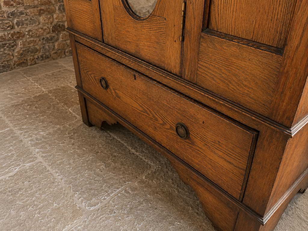 Antique Edwardian Oak Mirrored Wardrobe – c.1900–1915