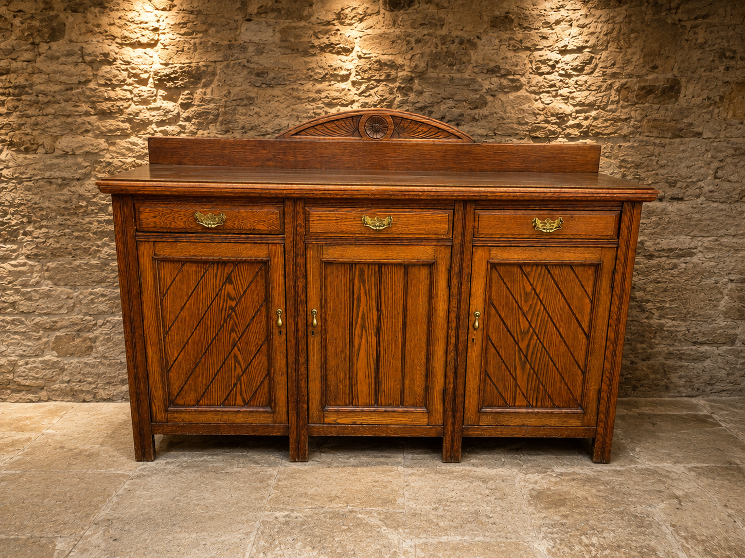Antique Oak Three-Door Sideboard – Late Victorian / Edwardian, Circa 1900