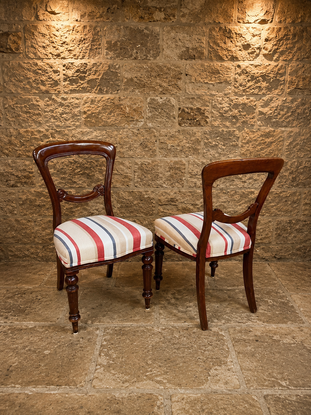 Set of 3 Antique Victorian Mahogany Balloon Back Dining Chairs – Circa 1870