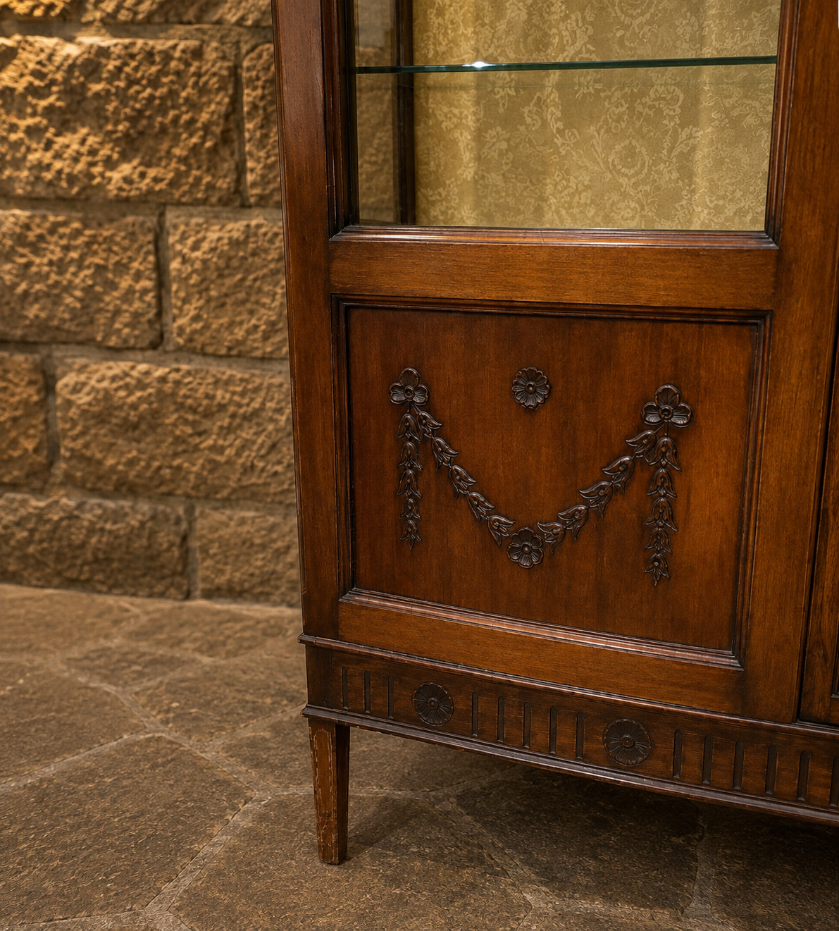 Antique Edwardian Inlaid Mahogany Display Cabinet c.1900–1915 | Bow Front Glazed China Cabinet
