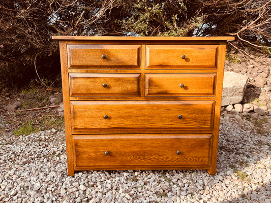 Solid Oak 7 Drawer Chest of Drawers – Traditional Country Style