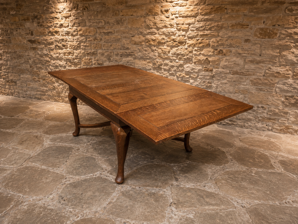 Antique Edwardian Oak Draw-Leaf Dining Table – c.1900–1920