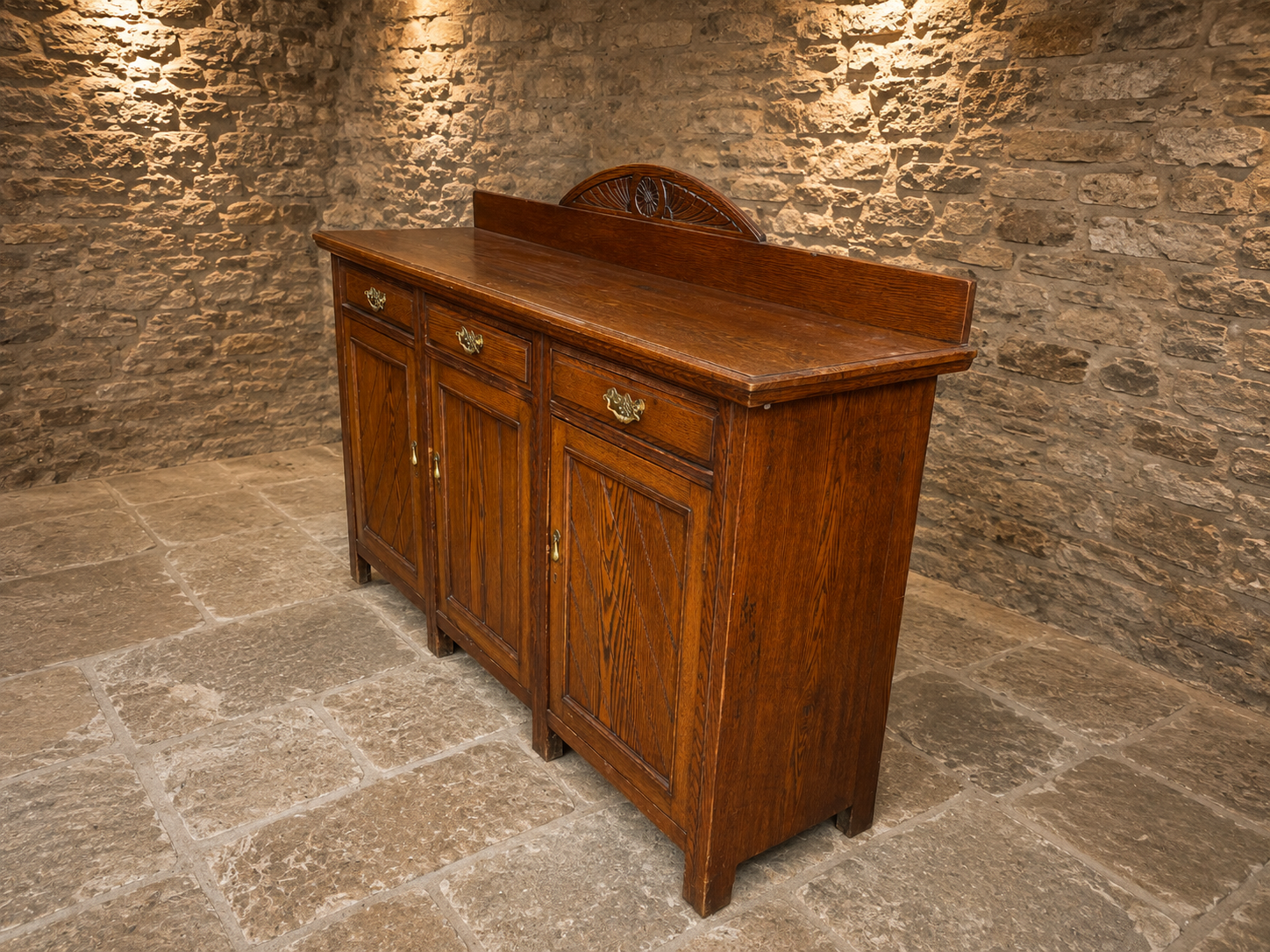Antique Oak Three-Door Sideboard – Late Victorian / Edwardian, Circa 1900