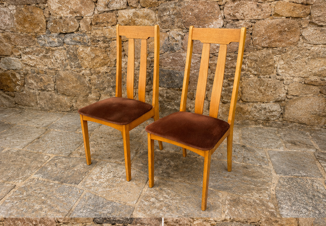 Pair of Vintage Mid Century Oak Dining Chairs – Scandinavian Style Side Chairs