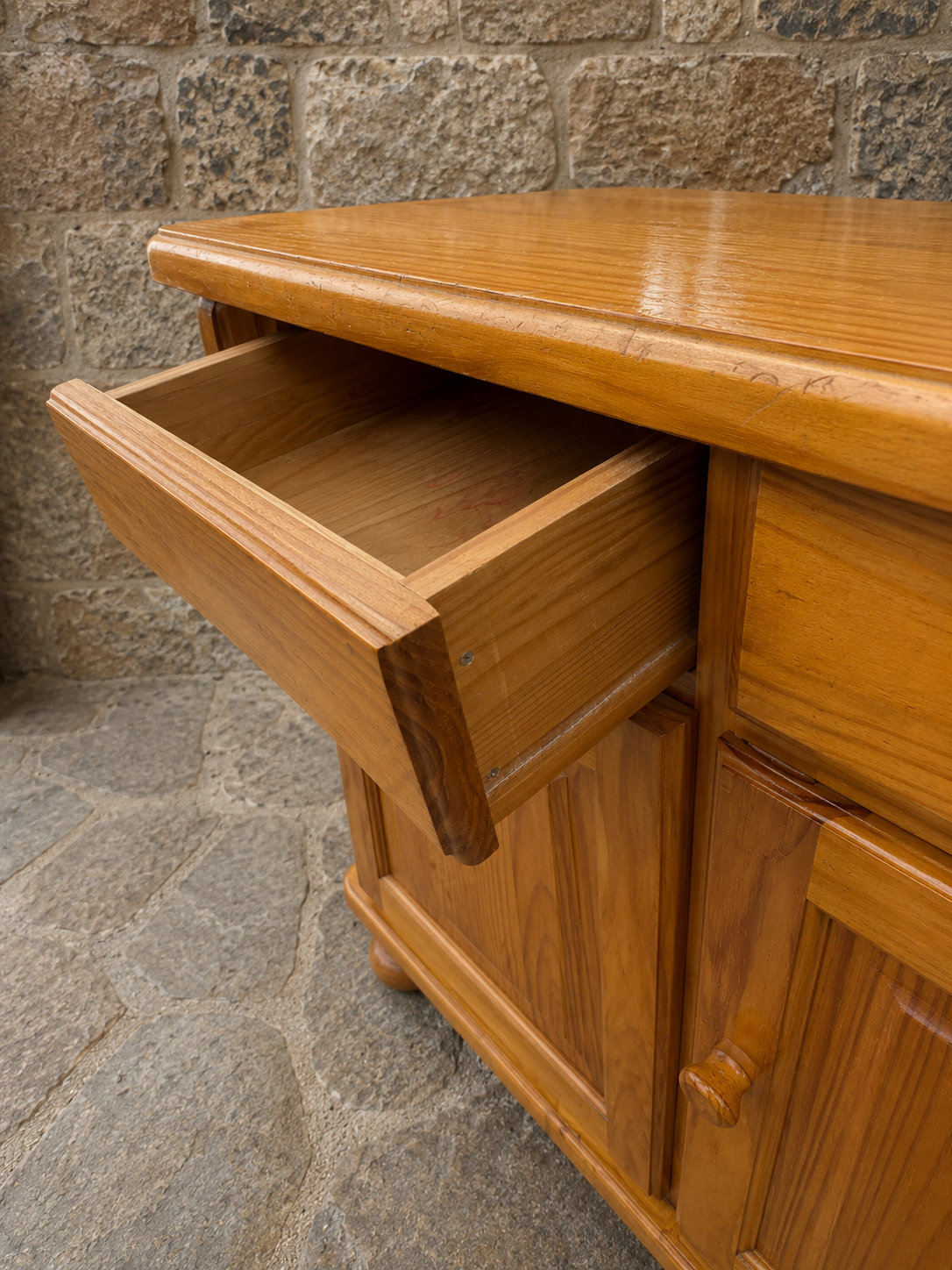 Vintage Solid Pine Sideboard | Country Cottage Storage Cabinet c.1985–1995