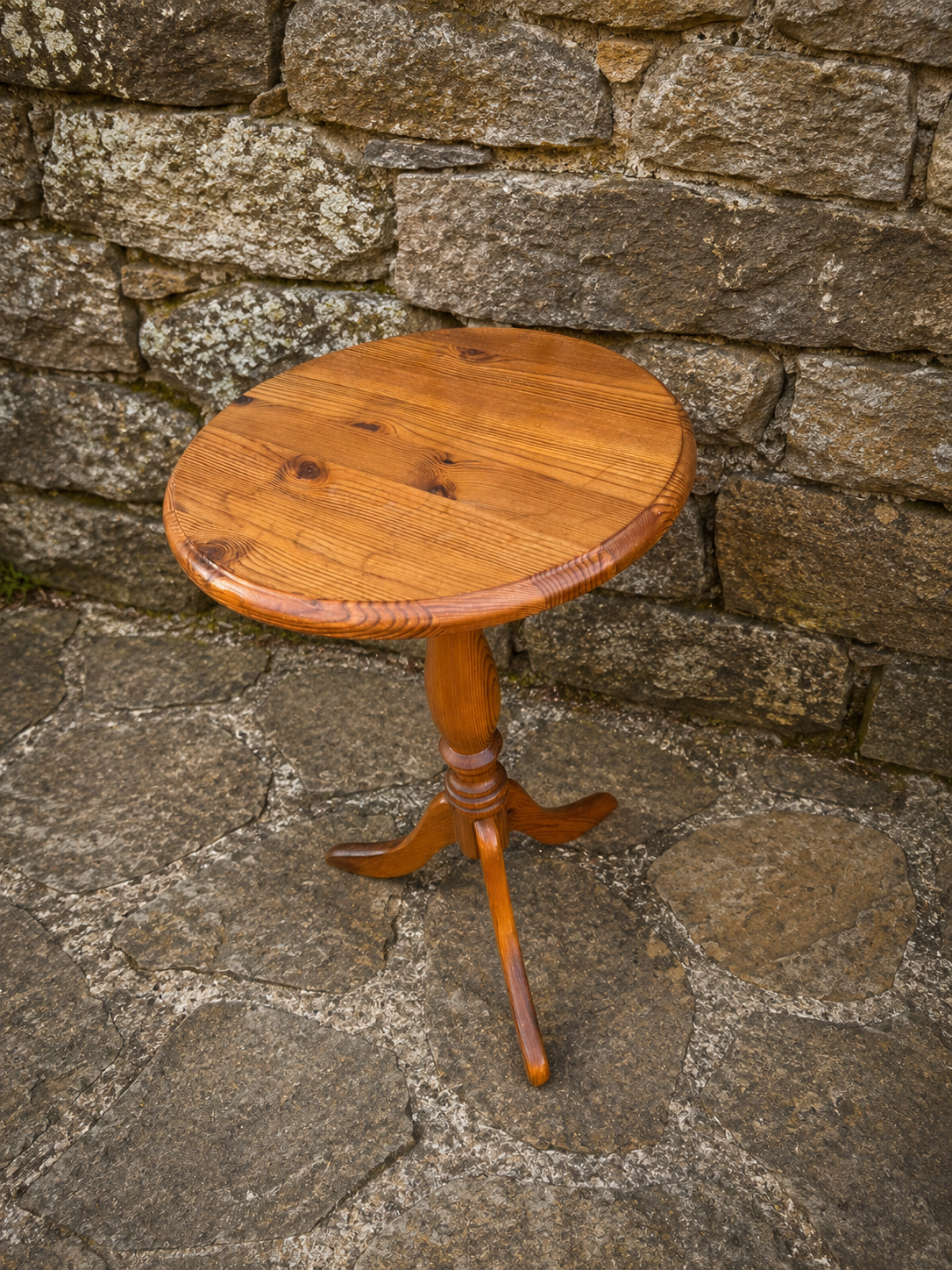 Vintage Style Pine Tripod Wine Table | Rustic Country Side Table | Cottage Lamp Table | Round Pedestal Occasional Table