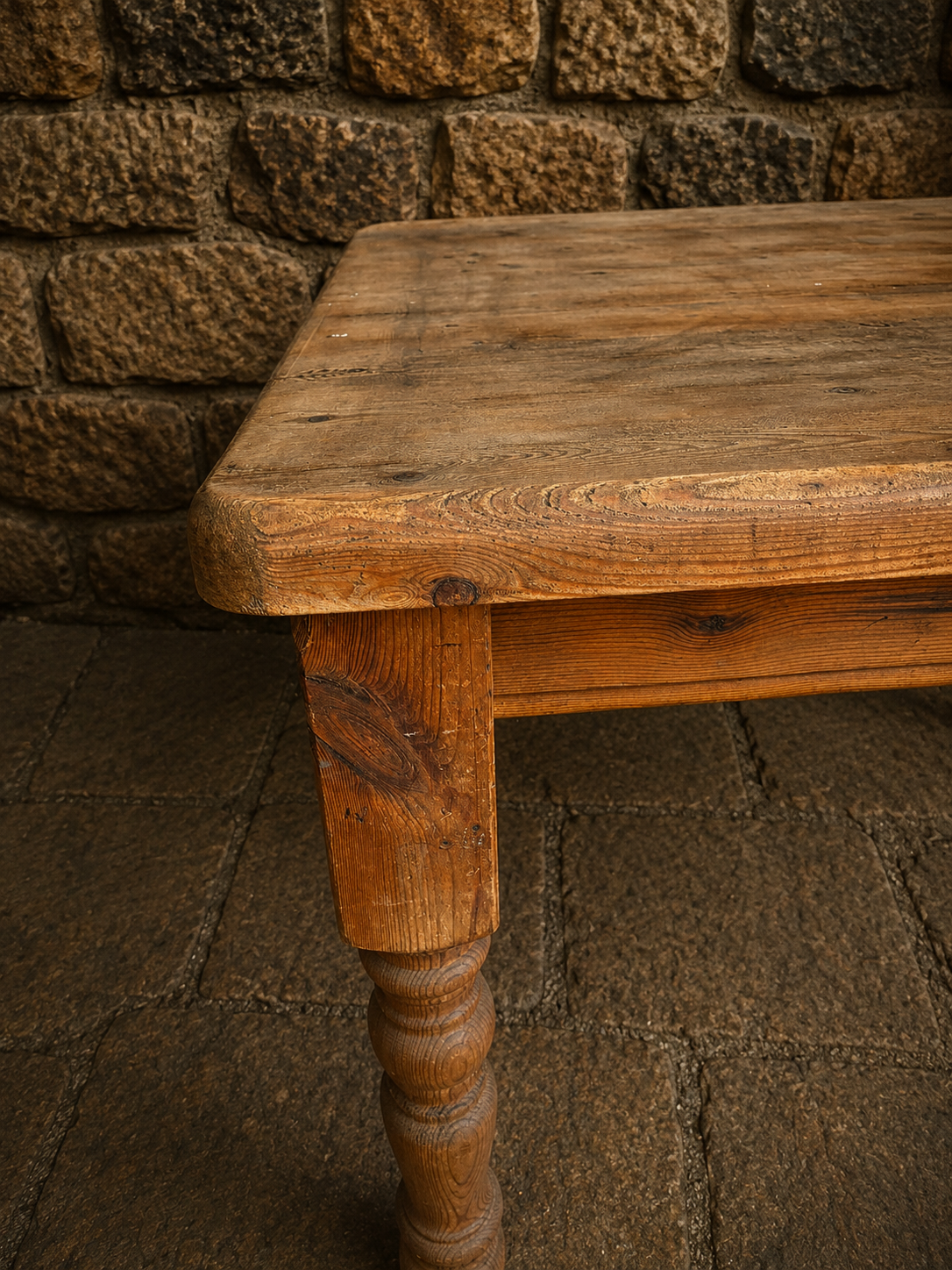 Antique Rustic Pine Farmhouse Table c1890–1910