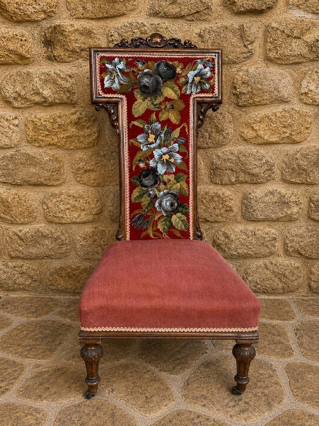 Victorian Walnut Prie Dieu Chair c1860–1880
