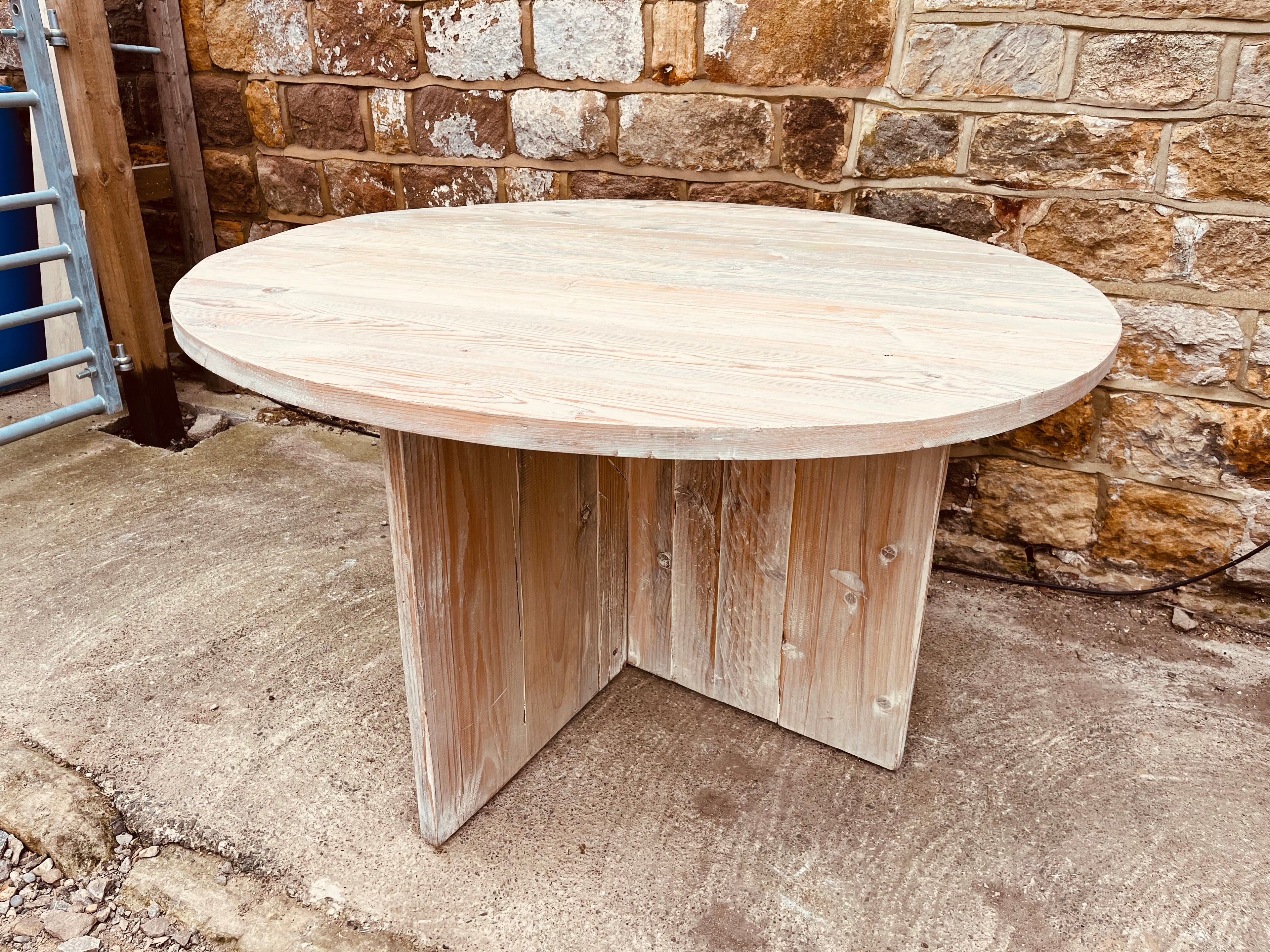 Handcrafted Solid Wood Round Dining Table – Natural Sanded Finish