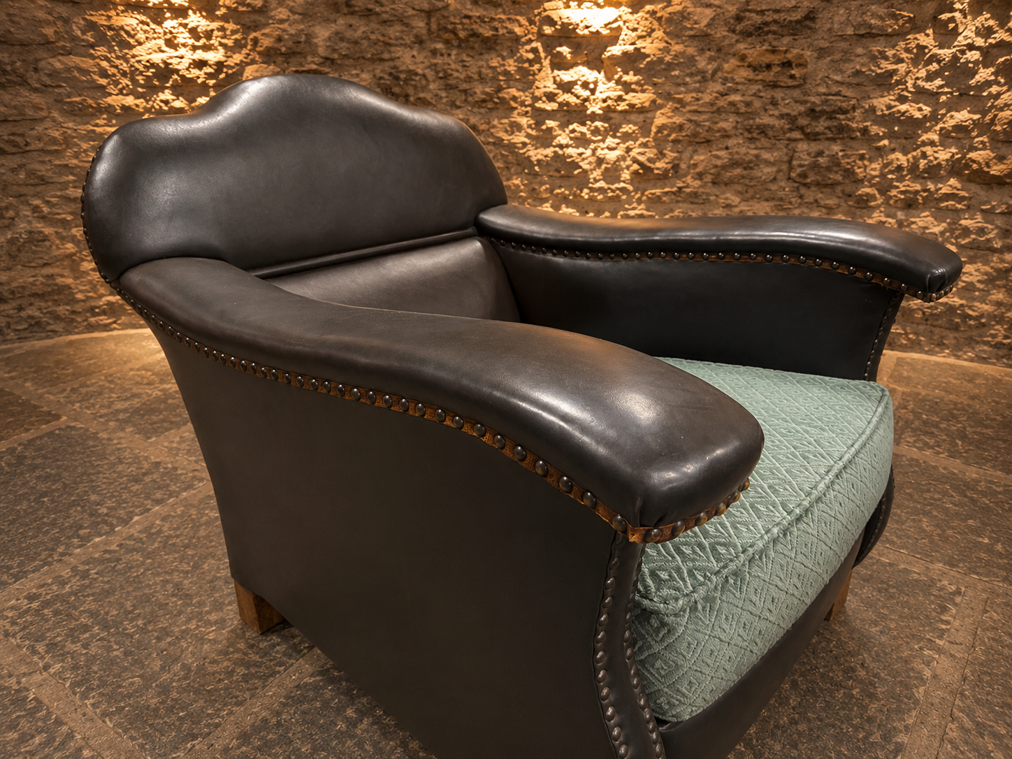 Vintage English Leather Club Armchair | Traditional Leather Library Chair | Country House Fireside Armchair | Brass Studded Accent Chair