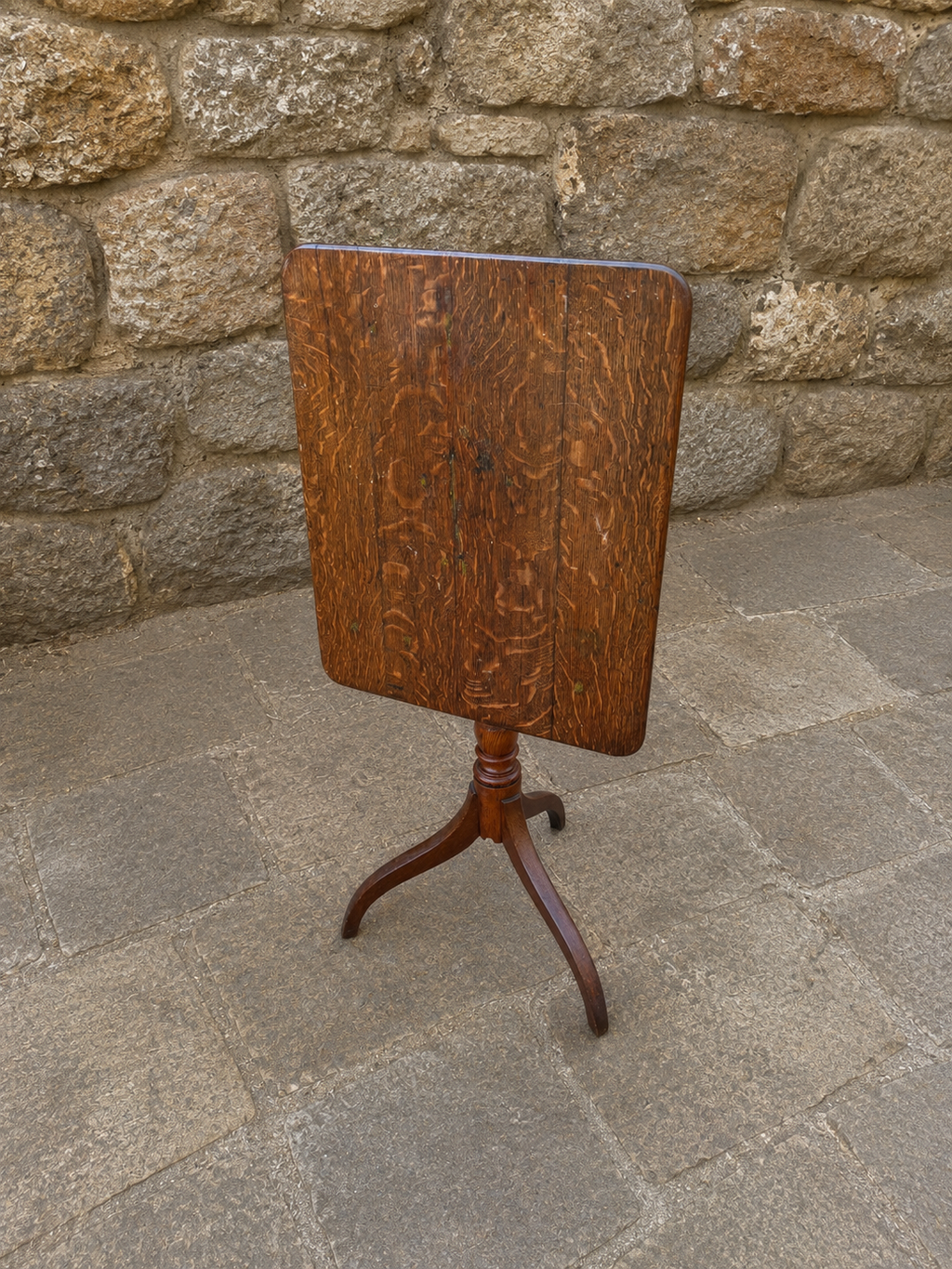 Victorian Oak Tilt Top Wine Table c.1900