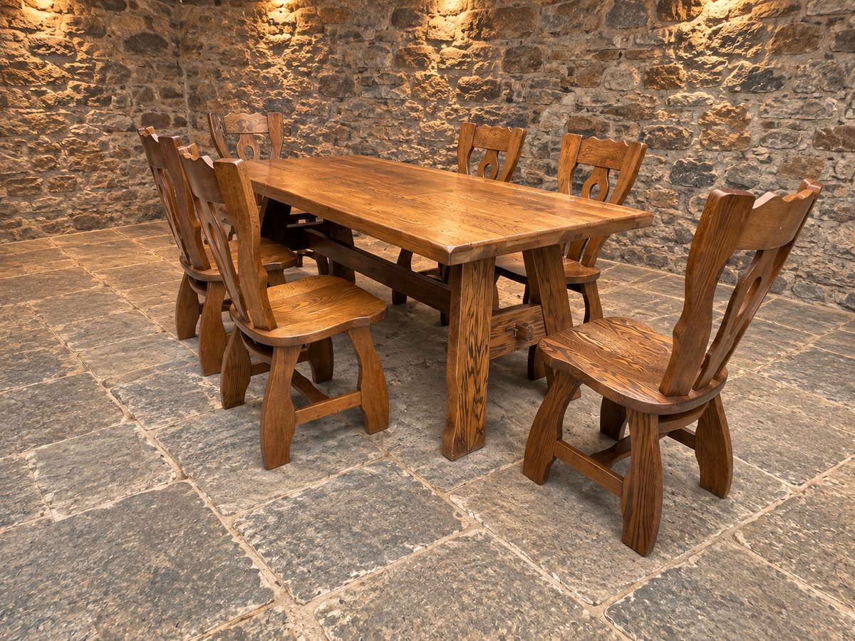 Mid-Century French Oak Dining Table & Six Chairs – Guillerme et Chambron Style c.1970