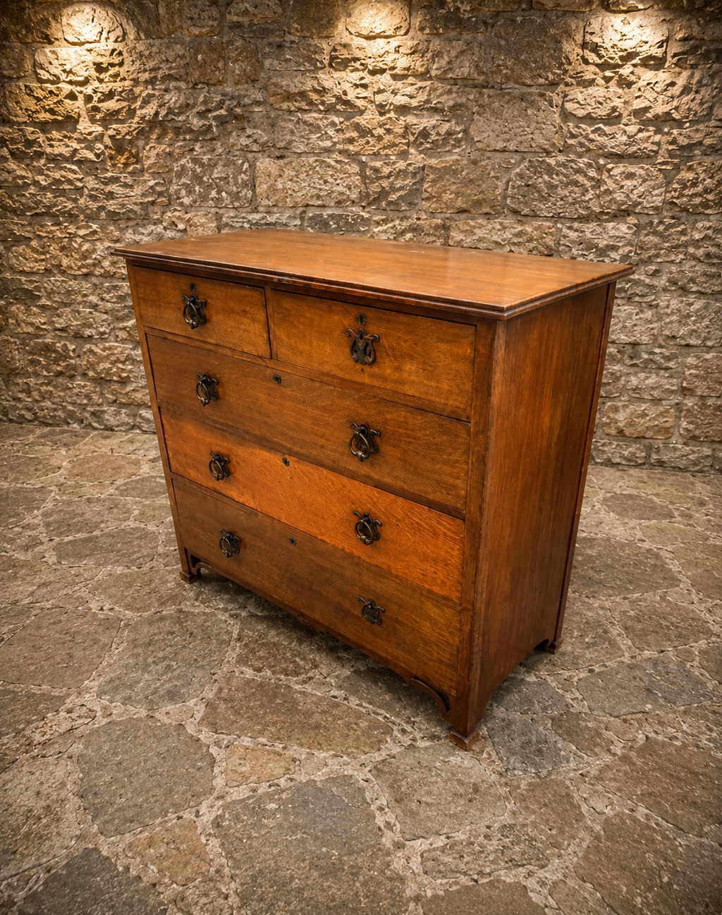 Antique Arts & Crafts Oak Chest of Drawers – c.1890–1910