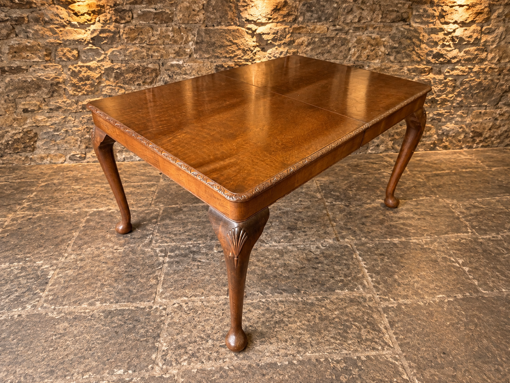 Antique Burr Walnut Queen Anne Revival Extending Dining Table – c.1930