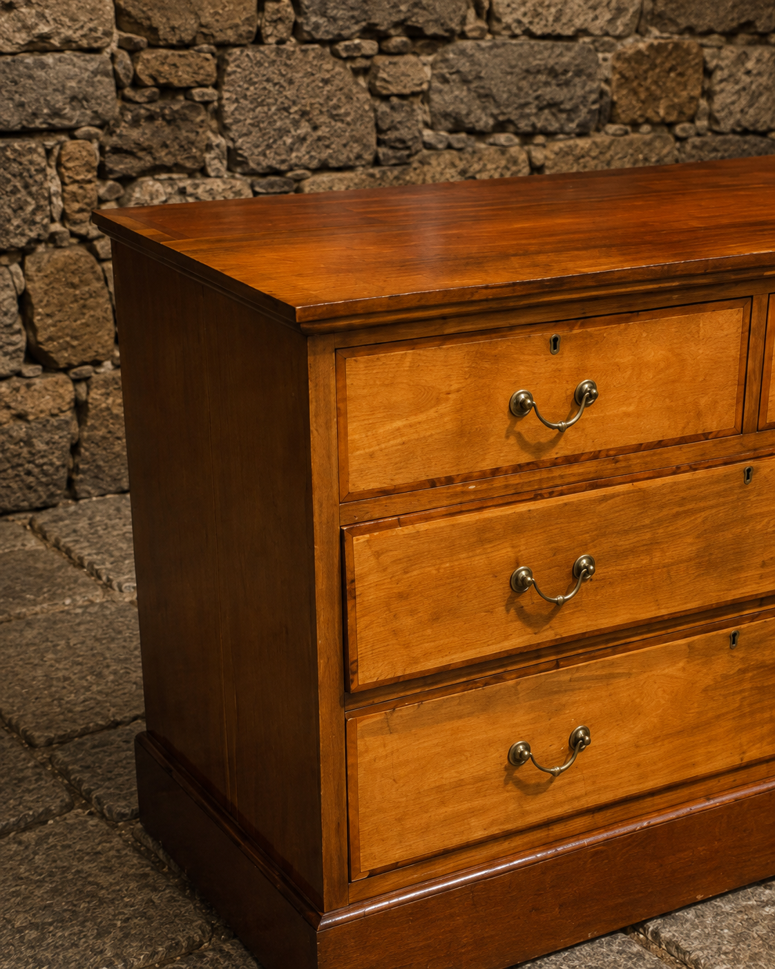 Antique Late Victorian Two-Tone Chest of Drawers – Circa 1890
