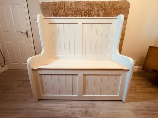 Hand Crafted Pine Monks Bench with Storage – Rustic Farmhouse Hallway & Entryway Seat